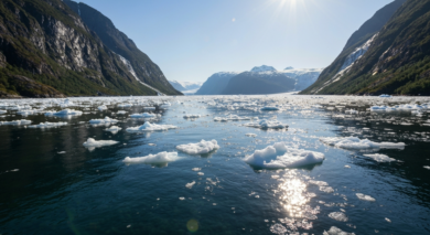 Grönland: Wellen in Wolkenkratzerhöhe schmelzen Gletscher