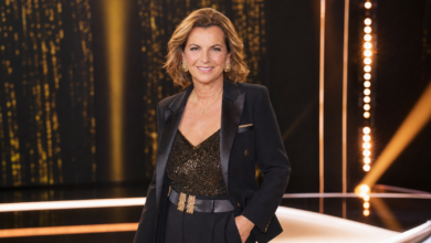 Claudia Obert in einem eleganten Bühnen-Outfit - Bildinhalt mit KI erstellt